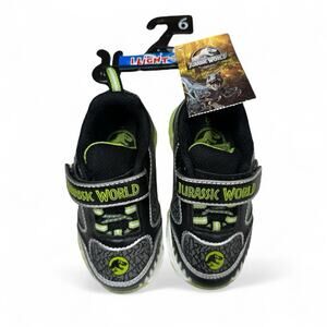 JURASSIC WORLD Toddler Boys Athletic Sneakers Light-Up Shoes Green NEW Dinosaurs
